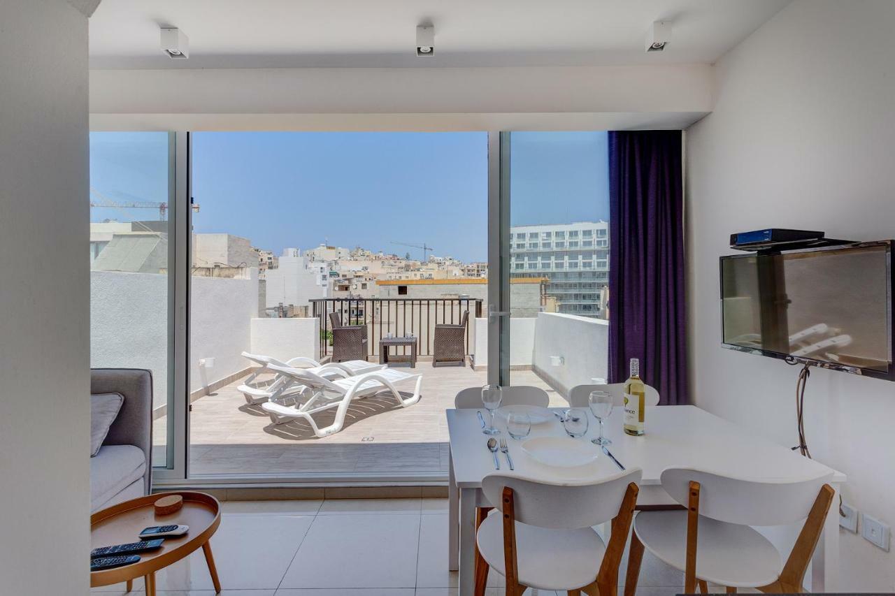 Ferienwohnung Cosy 1Br Penthouse With Terrace, Great Location Gzira Exterior foto